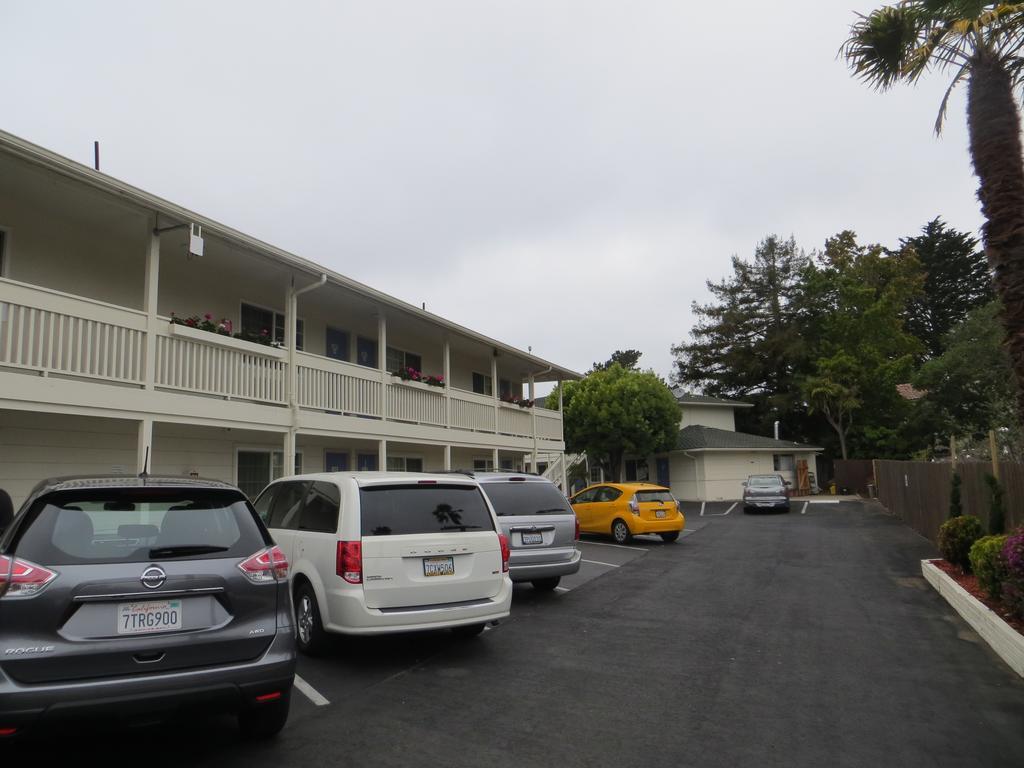 Motel 6 - Downtown Monterey Exterior photo